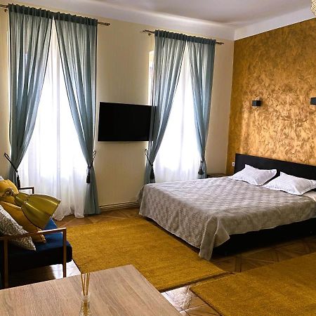 Boem 2 Sibiu Old Town Apartment Екстериор снимка