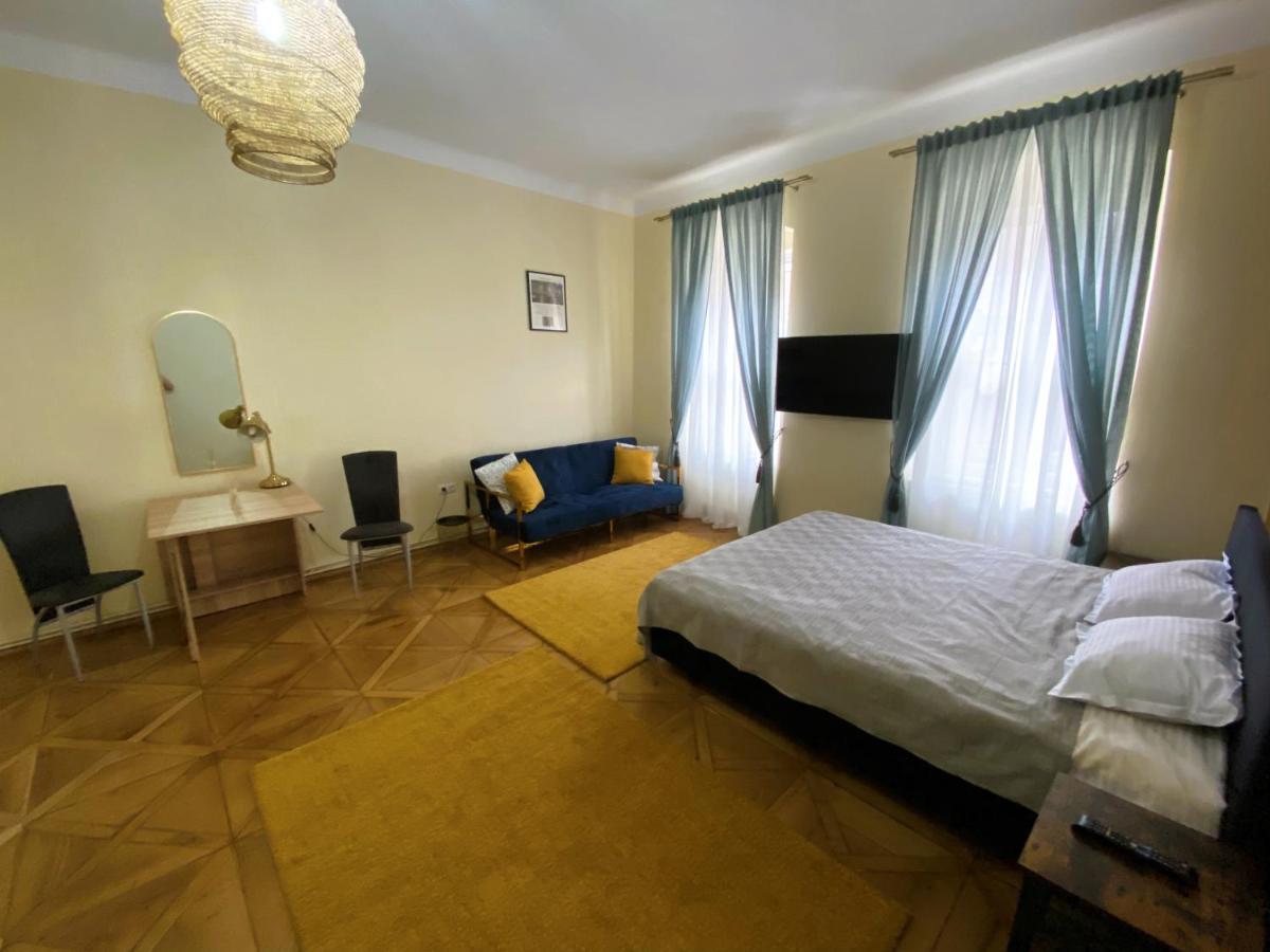 Boem 2 Sibiu Old Town Apartment Екстериор снимка
